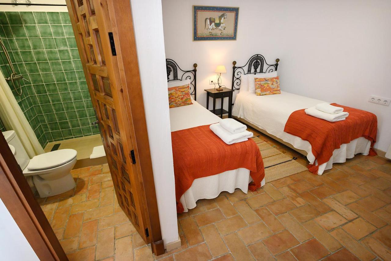 Hostal Cortijo de Guerra Puerto Real Exterior foto